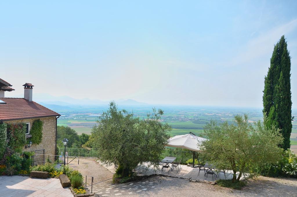 הוילה Villaga Le Mandolare מראה חיצוני תמונה