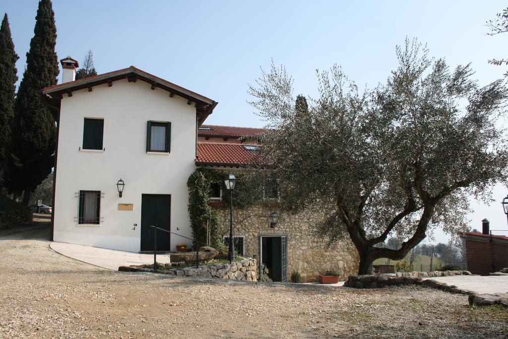 הוילה Villaga Le Mandolare מראה חיצוני תמונה